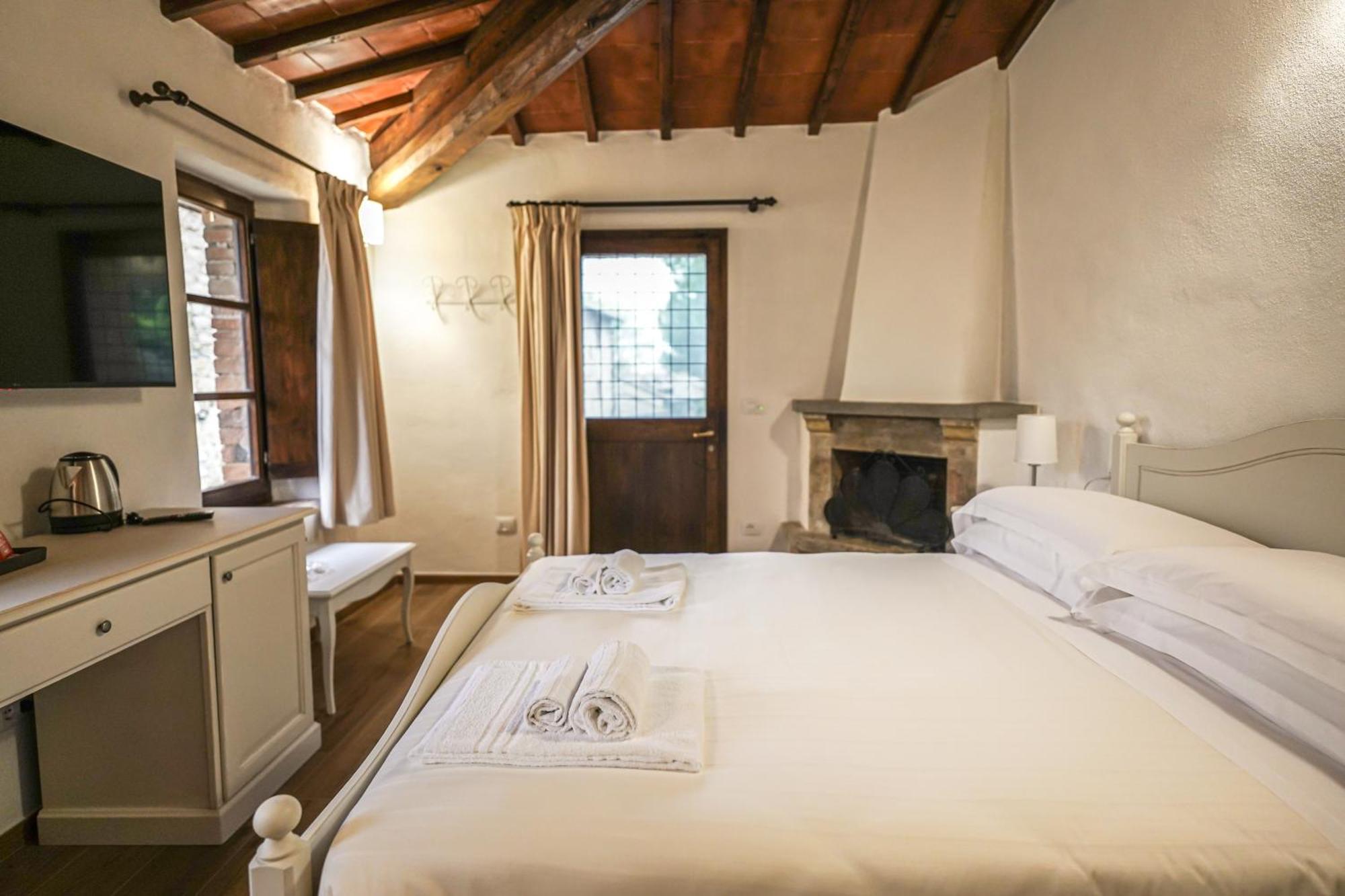 Maison d'hôtes Borgo Il Poggiaccio Residenza D'Epoca à Sovicille Extérieur photo